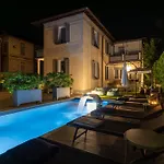 Apartment Maji - Historic With Pool & Parking, 100m From Ferry & Train Mandello del Lario