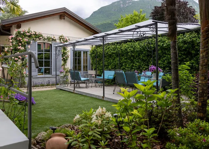 Maji - Historic With Pool & Parking, 100m From Ferry & Train Apartmán Mandello del Lario