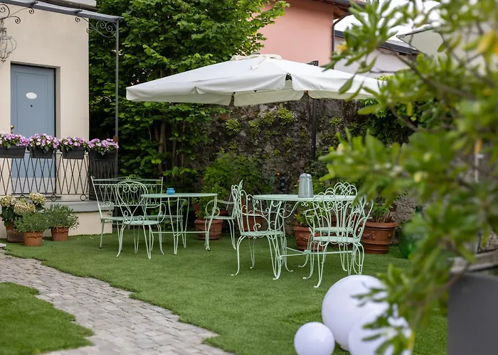 Maji - Historic With Pool & Parking, 100m From Ferry & Train Appartement *